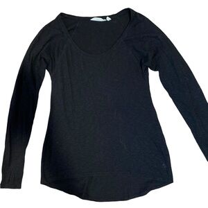 Athleta long sleeve black tee